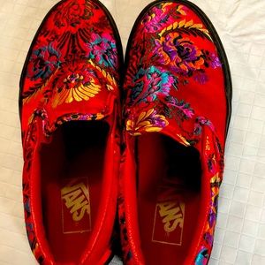 Vans slip on shoes